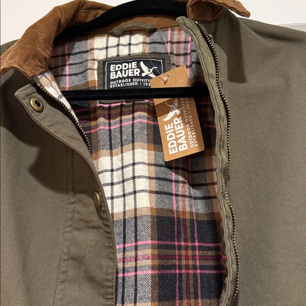 Olive Women's EB Barn Coat - Picture 10 of 12